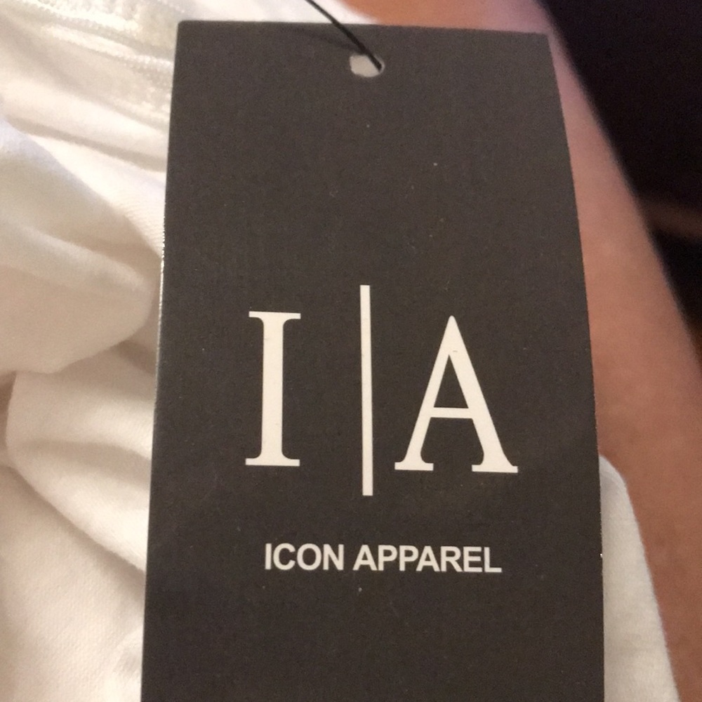 Icon Apparel top - Picture 4 of 5